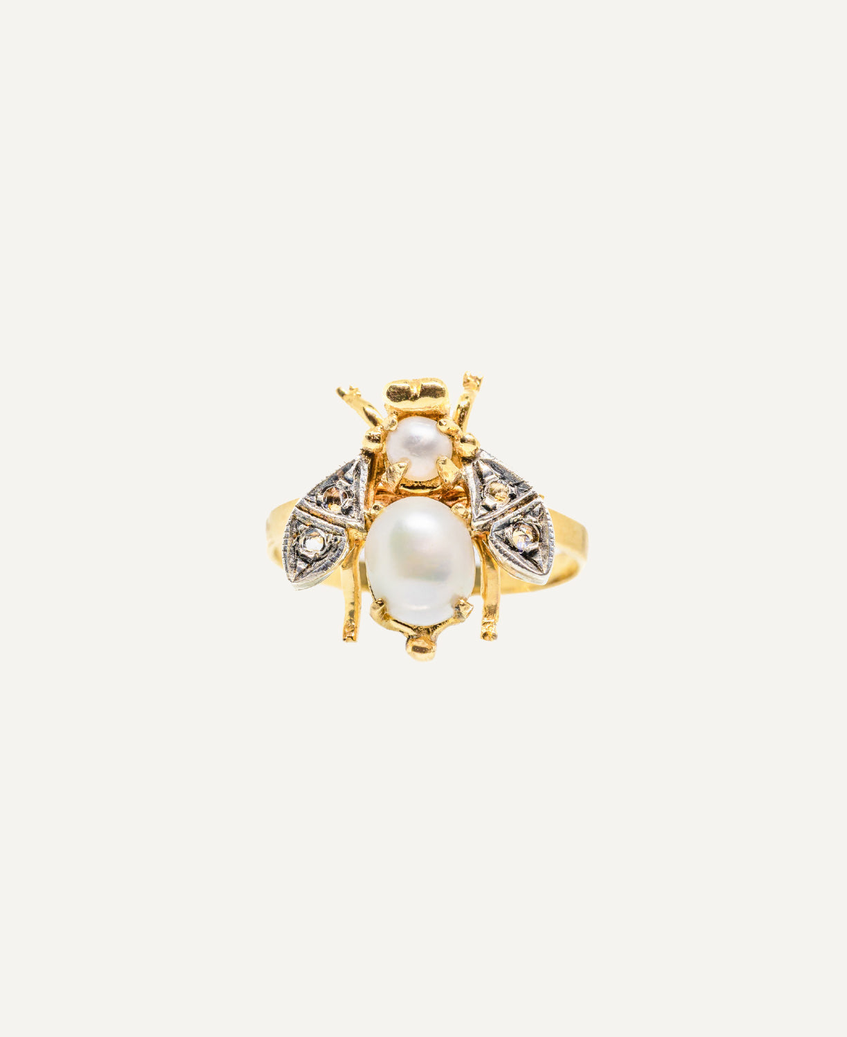 Pearl Fly Ring