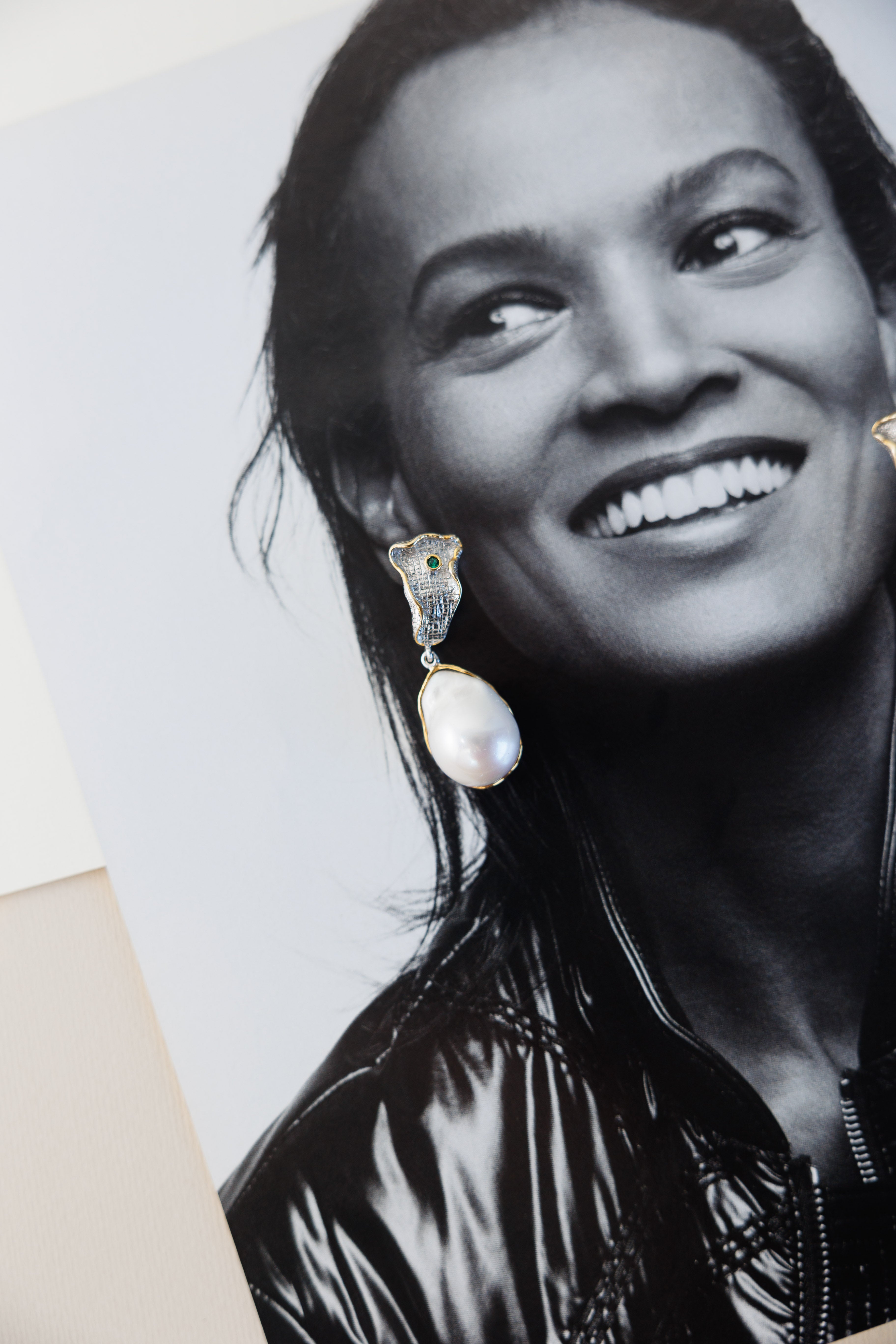 Musa Pearl Earrings