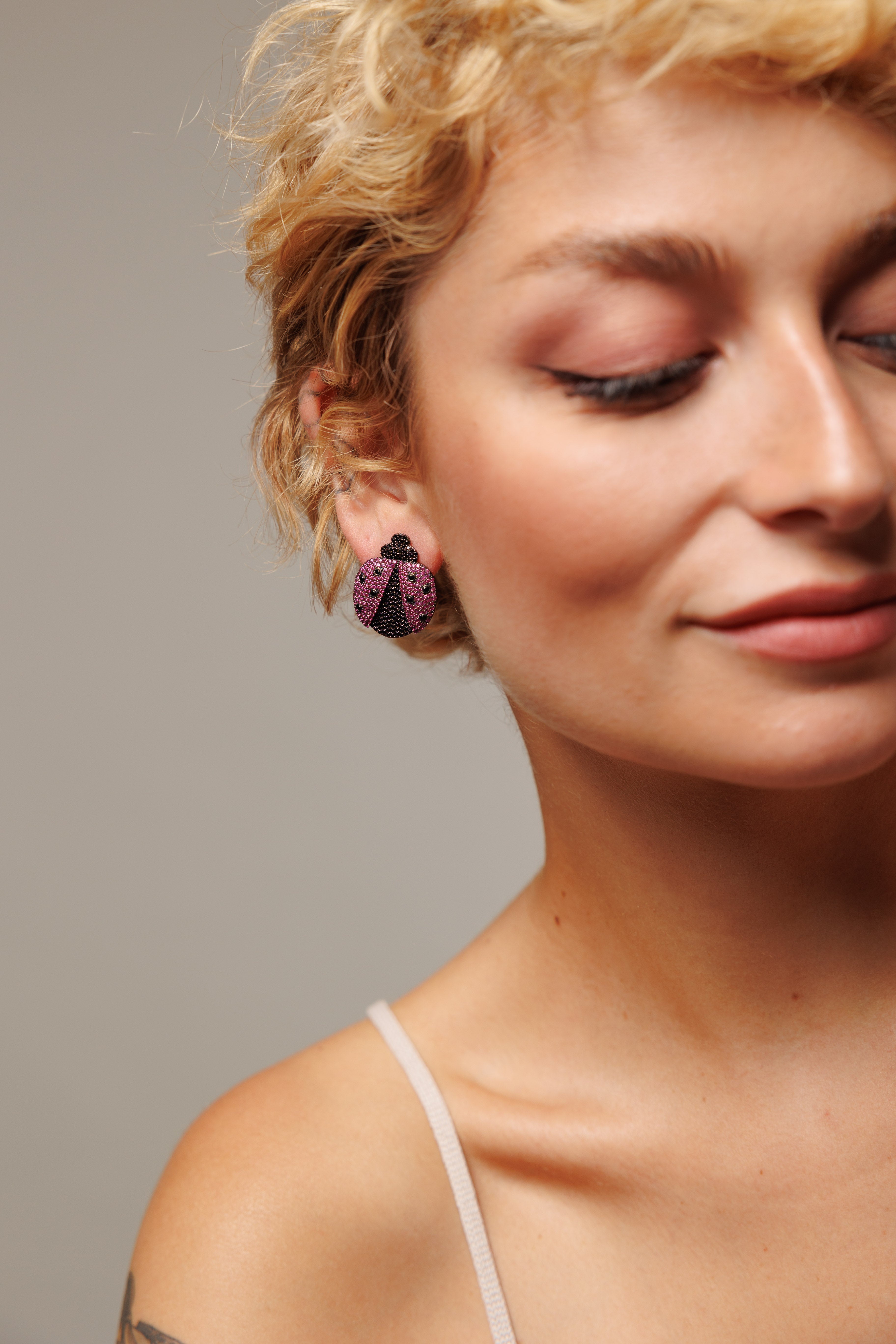 Pendientes Mariquita