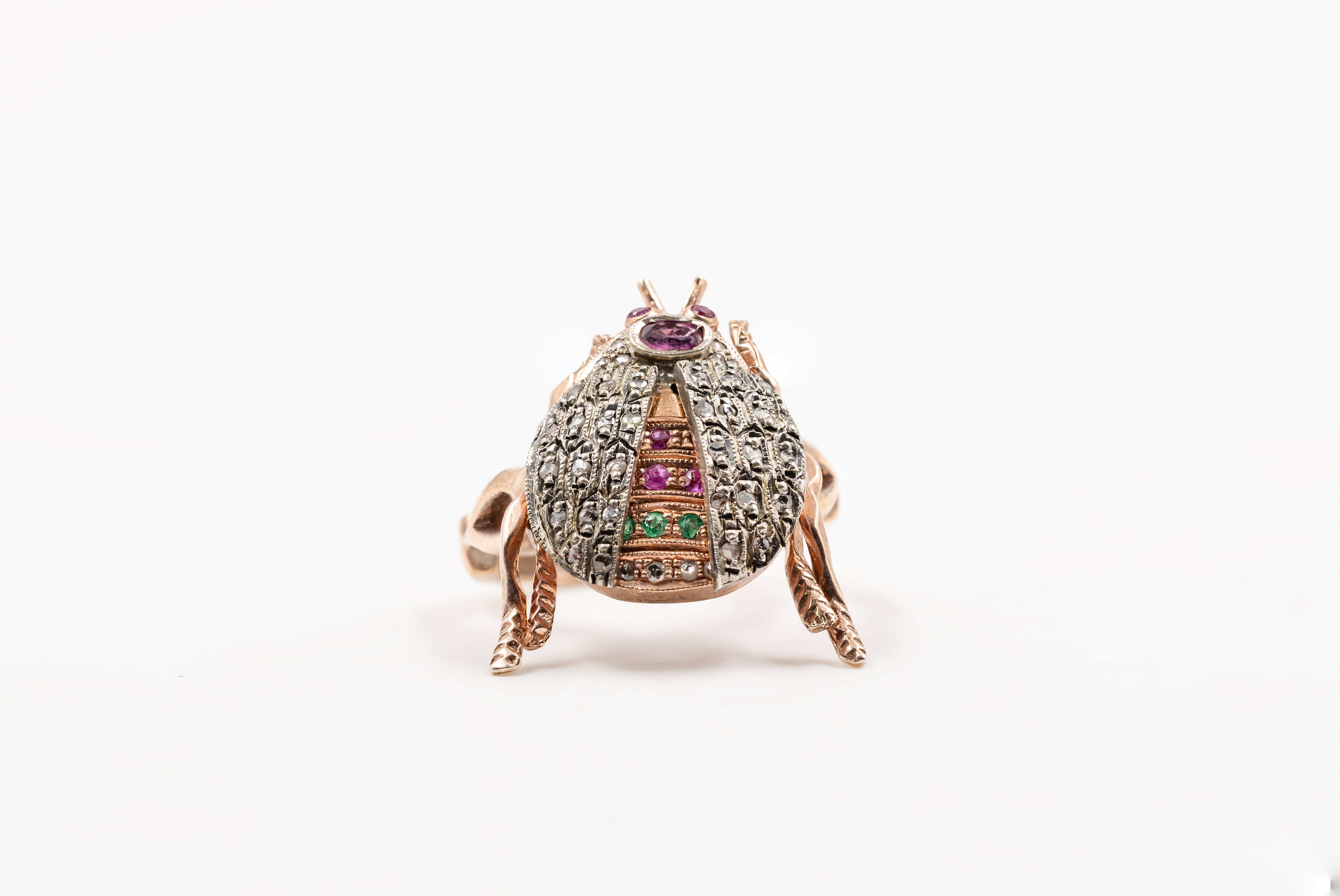 Anillo Escarabajo Royale