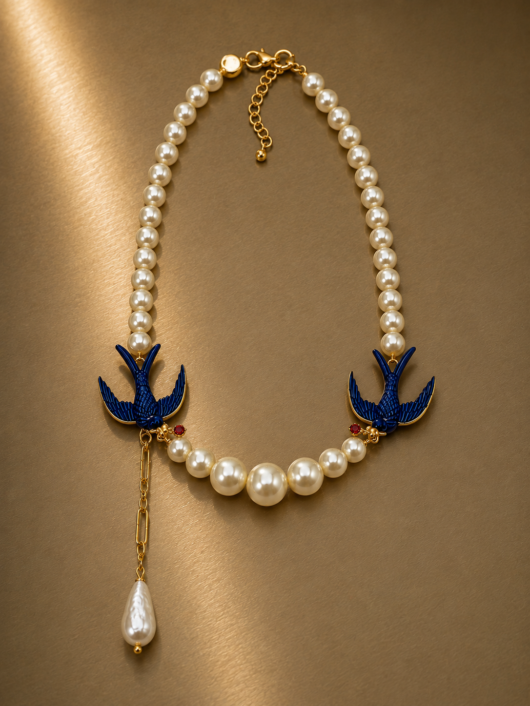 Collar Golondrinas
